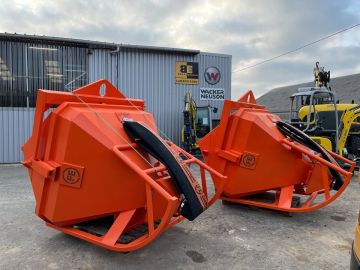Livraison de  deux bennes à béton EICHINGER !🏗
Merci à notre client , n’hésitez pas à prendre contact pour une offre et renseignement !