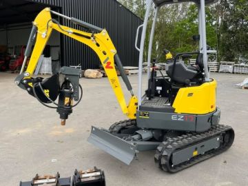 Les livraisons s’enchaînent en ce moment !

👉 Mise en service d’une nouvelle Wacker Neuson EZ17-2
👉 Et d’une tarière DIGGA pour mini-pelle 2,5T

Un grand...